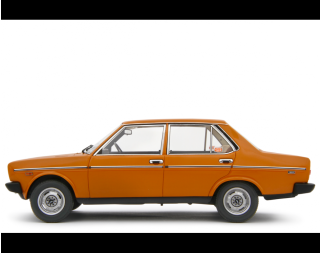 Fiat 131 1600 Mirafiori Special 1974 Arancione - Orange Laudoracing 1:18 Resinemodell (Türen, Motorhaube... nicht zu öffnen!)